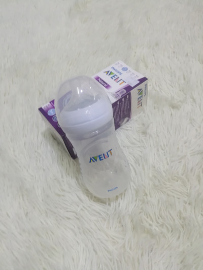 Avent နို့ဘူး(260ml)